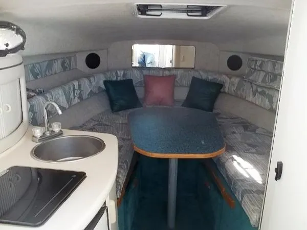 Slide: The Image of Sea Ray 250 Sundancer 1995 - 5