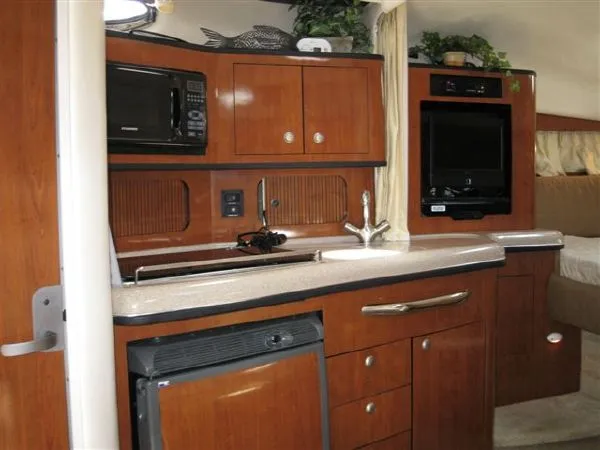 Slide: The Image of Sea Ray Sundancer 2006 - 2