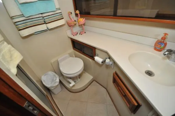 Slide: The Image of Californian Motoryacht Flybridge 1989 - 10