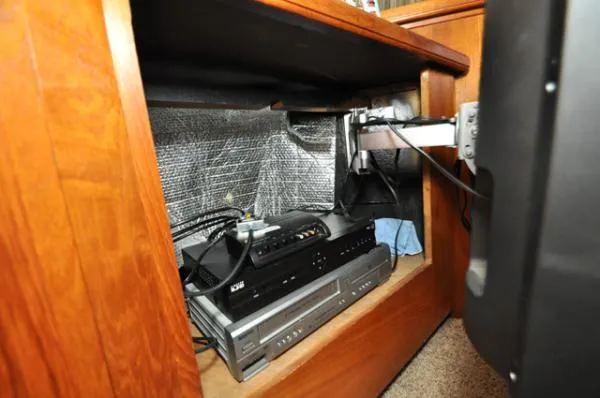 Slide: The Image of Californian Motoryacht Flybridge 1989 - 4