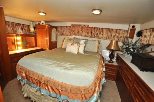 Slide: The Image of Californian Motoryacht Flybridge 1989 - 8