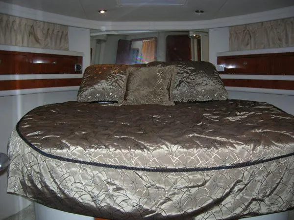 Slide: The Image of Sea Ray 480 Sedan Bridge MY 2004 - 5