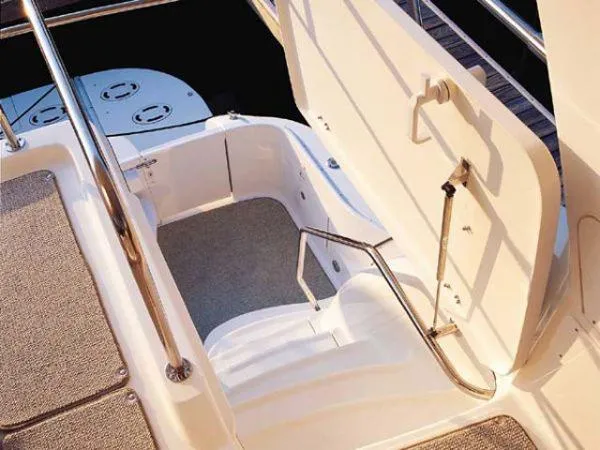 Slide: The Image of Sea Ray 480 Sedan Bridge MY 2004 - 8