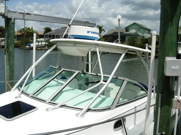 Slide: The Image of Boston Whaler Conquest 2001 - 7