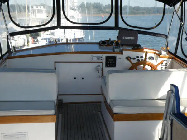 Slide: The Image of Grand Banks *Classic Trawler* 1980 - 8