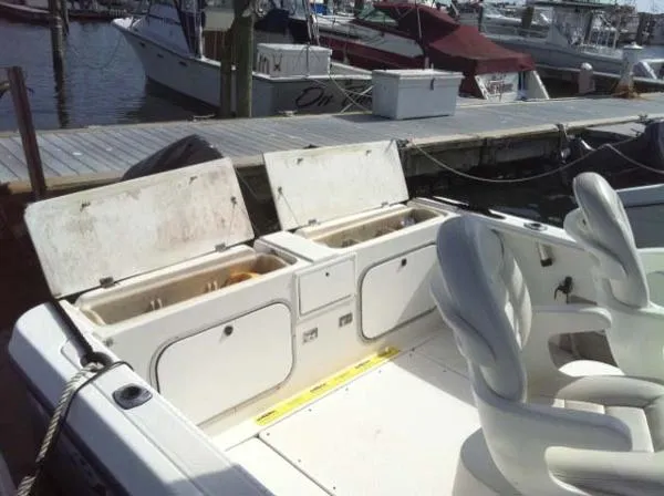 Slide: The Image of Bayliner Trophy 2503 CC 1996 - 5