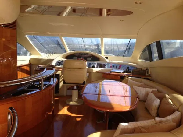 Slide: The Image of Azimut 62 Flybridge 2005 - 6