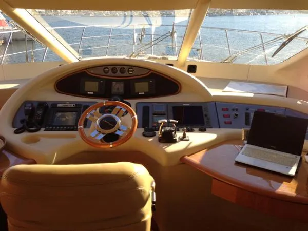 Slide: The Image of Azimut 62 Flybridge 2005 - 7