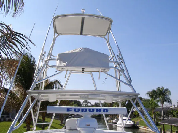 Slide: The Image of Vernese Boat Works Carolina Custom Express 2006 - 6