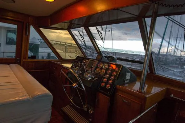 Slide: The Image of Chris-Craft Roamer Motoryacht 1974 - 8