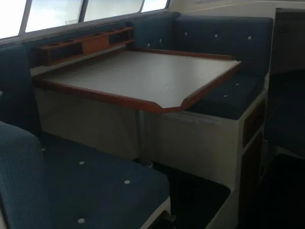 Slide: The Image of Sea Sport 2400 Explorer 2005 - 7