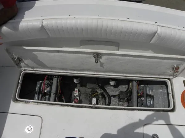 Slide: The Image of Deno Sportfish Offshore 1996 - 10