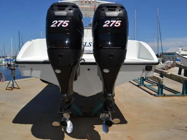 Slide: The Image of Yellowfin 34 Center Console 2007 - 6