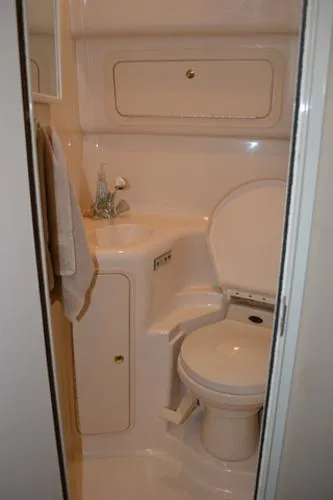 Slide: The Image of Sea Ray Sundancer 2001 - 9