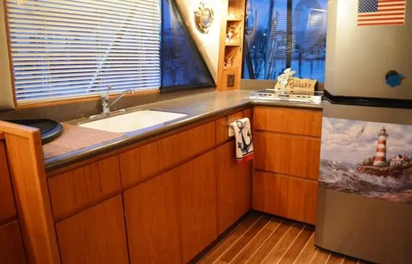 Slide: The Image of Henriques 44 Sportfish 1987 - 6