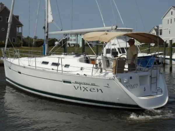 Slide: The Image of Beneteau 373 2007 - 0