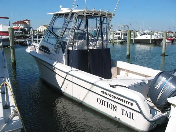 Slide: The Image of Grady White 282 SAILFISH 2004 - 0