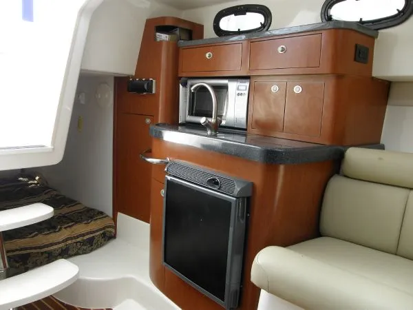 Slide: The Image of Boston Whaler 305 Conquest 2005 - 5