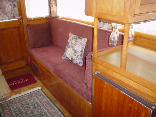 Slide: The Image of Island Gypsy 32 Sedan 1982 - 1