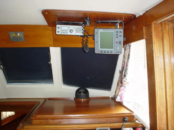 Slide: The Image of Island Gypsy 32 Sedan 1982 - 10