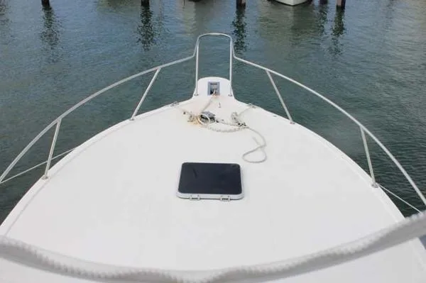 Slide: The Image of Albemarle 32 Convertible Sportfish 1996 - 10