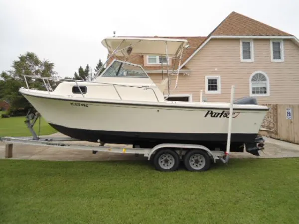 Slide: The Image of Parker Marine 2110 WA 1998 - 0