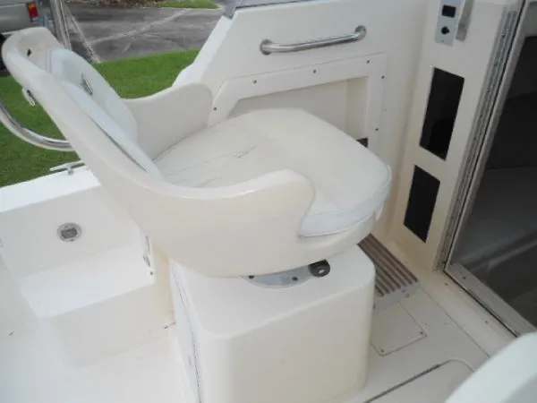 Slide: The Image of Parker Marine 2110 WA 1998 - 8