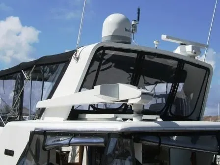 Slide: The Image of Californian Double Cabin Motor Yacht 1990 - 1