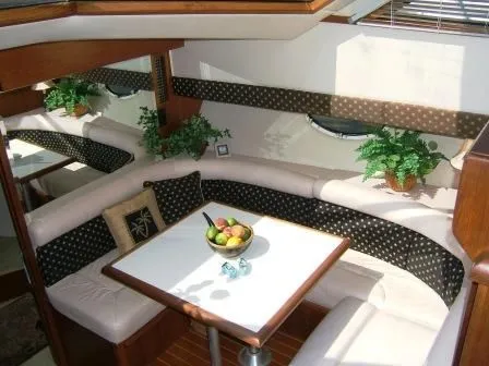 Slide: The Image of Californian Double Cabin Motor Yacht 1990 - 7
