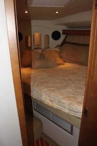 Slide: The Image of Rinker 390 Express Cruiser 2006 - 2