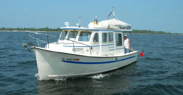 Slide: The Image of Rosborough RF246 Pilothouse 2002 - 0