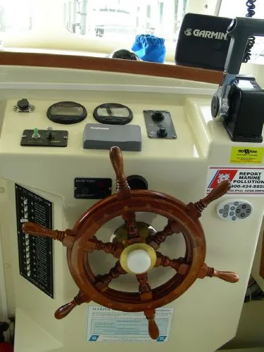Slide: The Image of Rosborough RF246 Pilothouse 2002 - 6