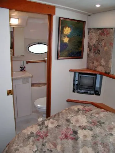 Slide: The Image of Silverton 352 Motor Yacht 1999 - 7