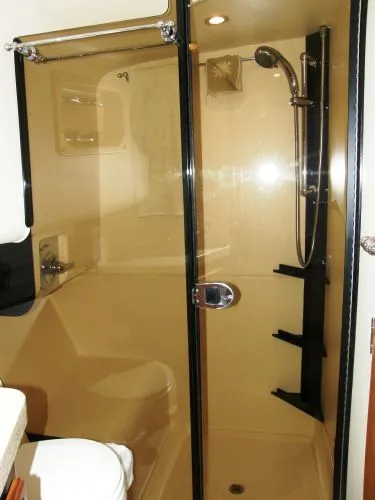 Slide: The Image of Mainship *Flybridge Trawler* 2004 - 8