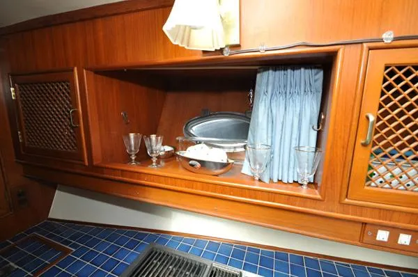 Slide: The Image of Hyatt 49 Motor Yacht 1994 - 7
