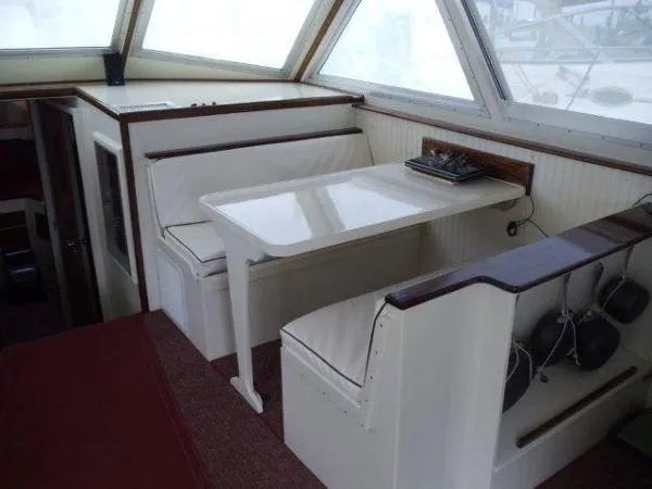 Slide: The Image of Hatteras 380 Convertible 1971 - 5