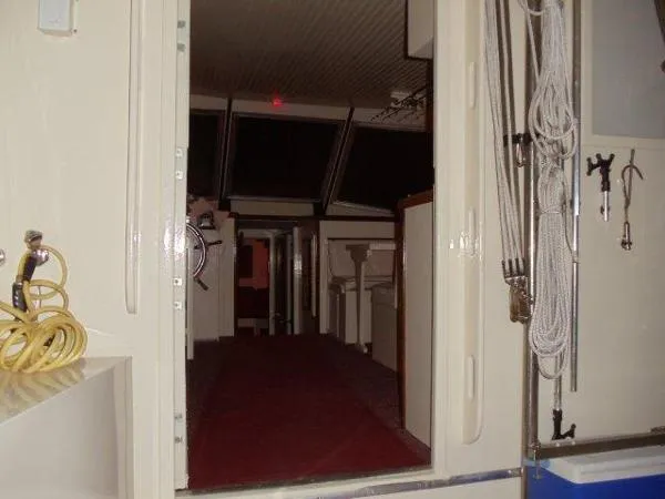 Slide: The Image of Hatteras 380 Convertible 1971 - 7