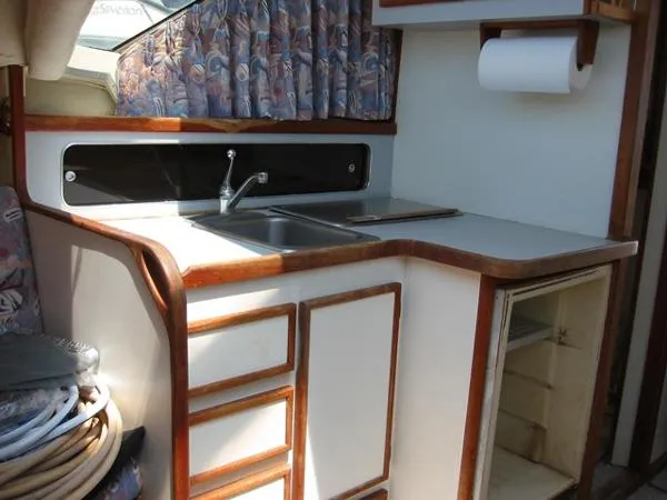 Slide: The Image of Blackfin 29 Flybridge Sportfish 1986 - 6