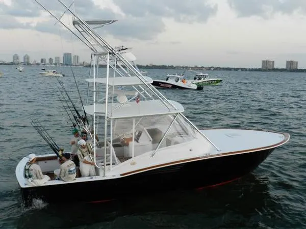 Slide: The Image of Egg Harbor Predator Custom Express 2003 - 1