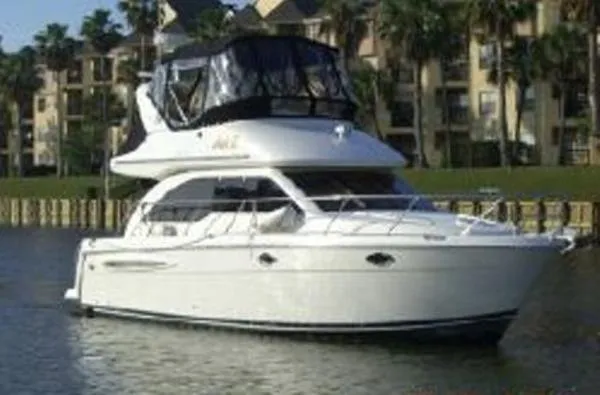 Slide: The Image of Meridian 341 Sedan 2004 - 1