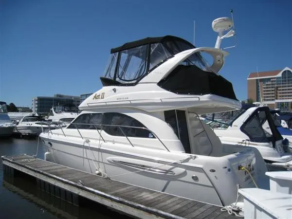 Slide: The Image of Meridian 341 Sedan 2004 - 6