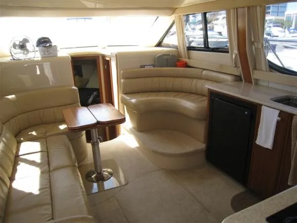 Slide: The Image of Meridian 341 Sedan 2004 - 7