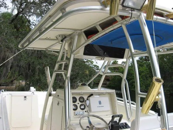 Slide: The Image of World Cat 330 TE 2003 - 4