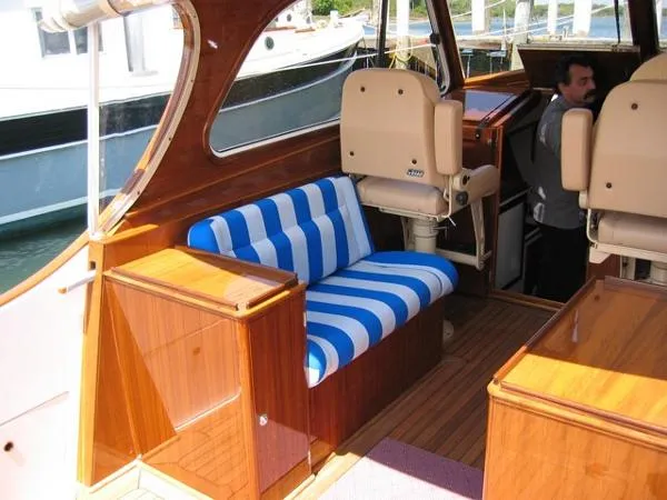 Slide: The Image of Shelter Island 38 Runabout 2016 - 11