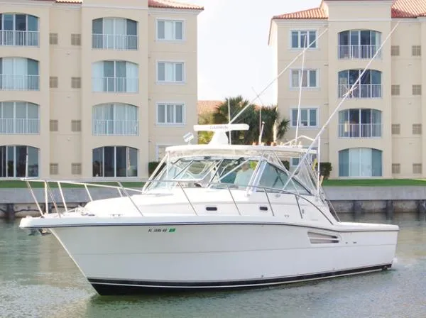 Slide: The Image of Pursuit Tiara 3400 Express 1999 - 0