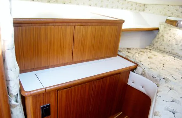 Slide: The Image of Pursuit Tiara 3400 Express 1999 - 7