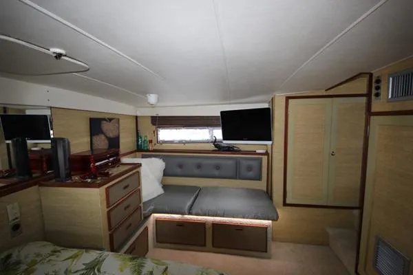 Slide: The Image of Bertram Aft Cabin 1979 - 9