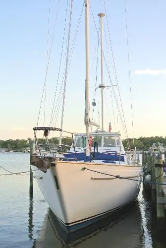 Slide: The Image of Gulfstar 54 Sailcruiser 1986 - 1