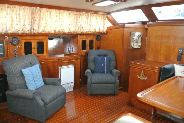 Slide: The Image of Gulfstar 54 Sailcruiser 1986 - 7