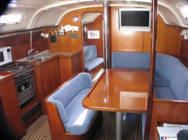 Slide: The Image of Beneteau Oceanis 400 Three (3) Cabin 1994 - 5